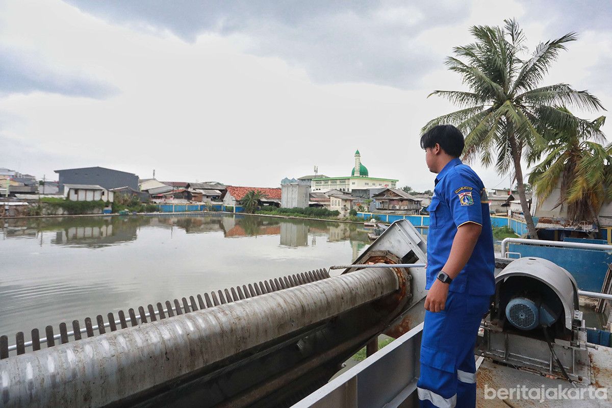 DKI Jakarta Siagakan Ribuan Petugas dan Pompa untuk Antisipasi Banjir Rob