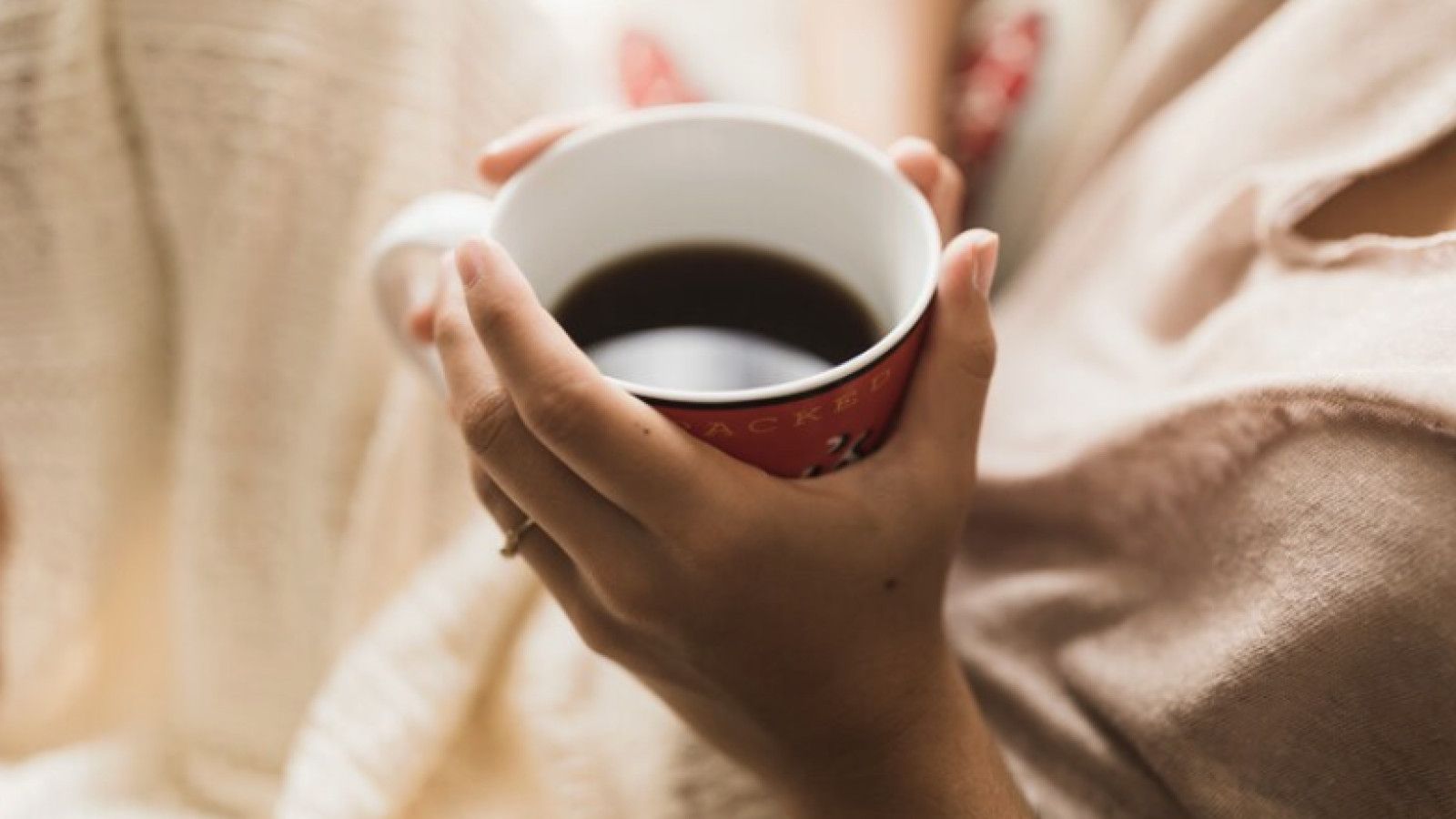 Pengaruh Kafein Dalam Kopi Terhadap Fungsi Otak dan Kebudayaan Pagi Indonesia