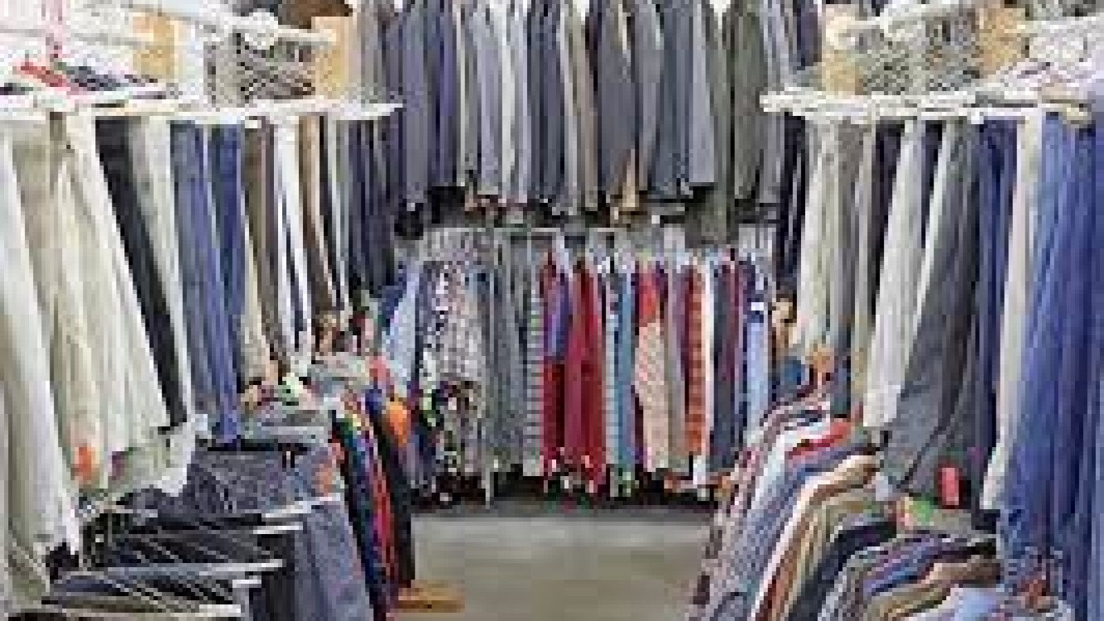 Menkeu Menanggapi Permintaan Legalisasi Thrifting: Fokus pada Barang Ilegal