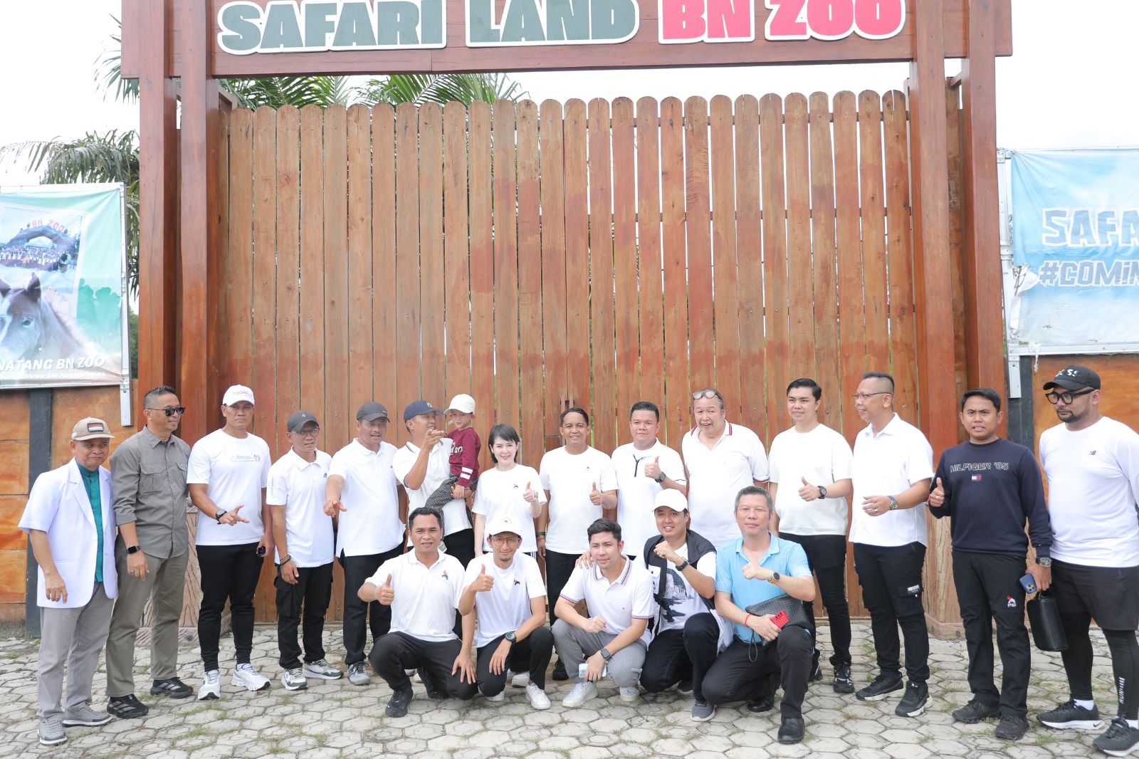 Menhut RI Terkesan dengan Konservasi BN Zoo di Bangka Belitung