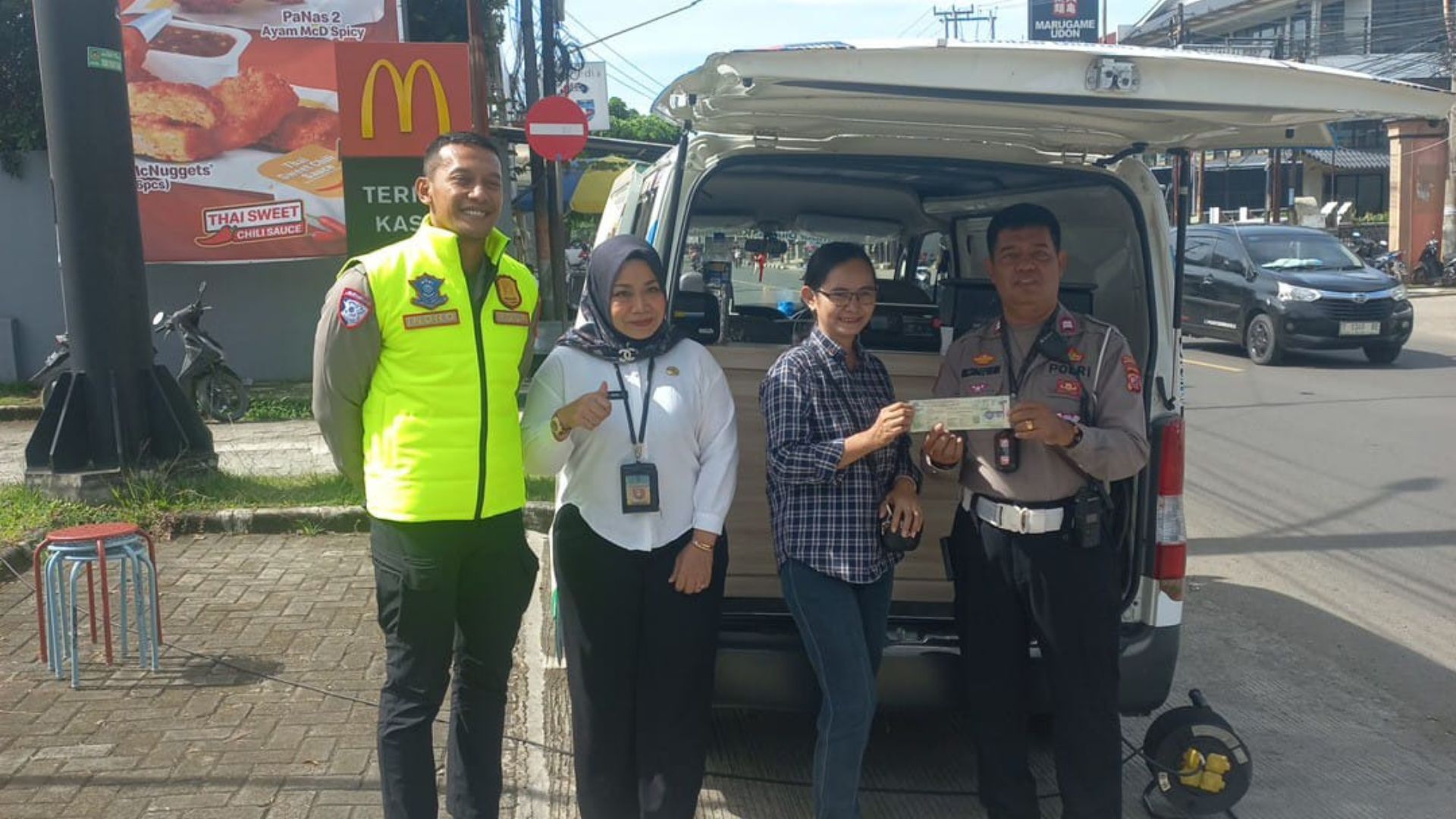 Dekatkan Layanan Administrasi Kendaraan, Polantas Menyapa Hadir di Samsat Keliling
