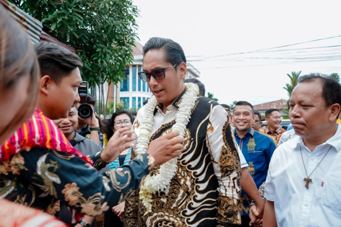 Safari Natal Pemko Medan: Rico Waas Serukan Keluarga Harmonis & Rukun