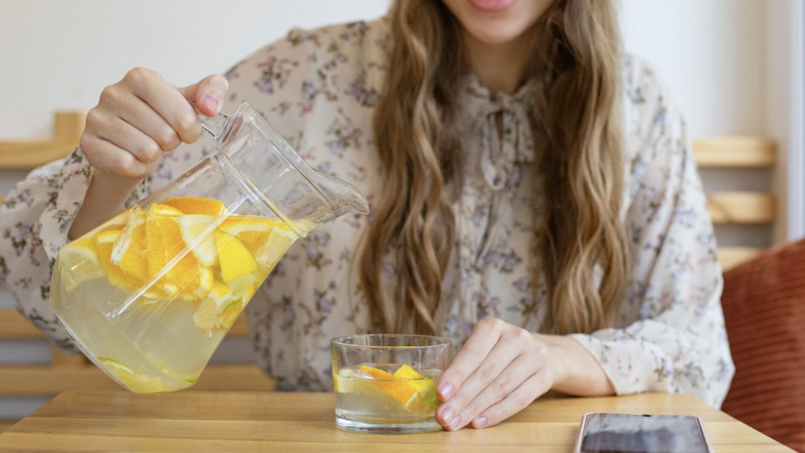 Menelusuri Mitos dan Fakta Air Lemon di Pagi Hari
