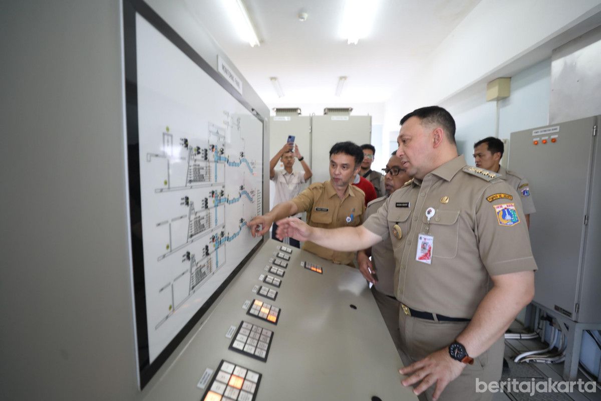 Wali Kota Jakut Tinjau Kesiapan Rumah Pompa Waduk Pluit Hadapi Musim Hujan