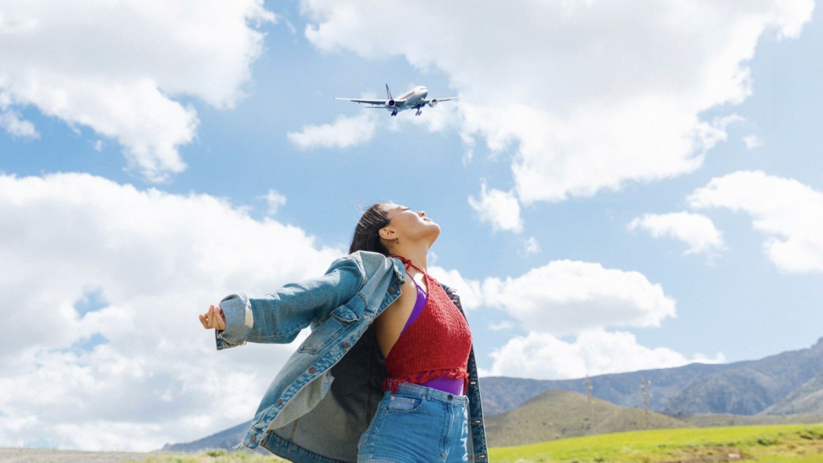 Destinasi Liburan Menarik di Indonesia dengan Tiket Pesawat Promo