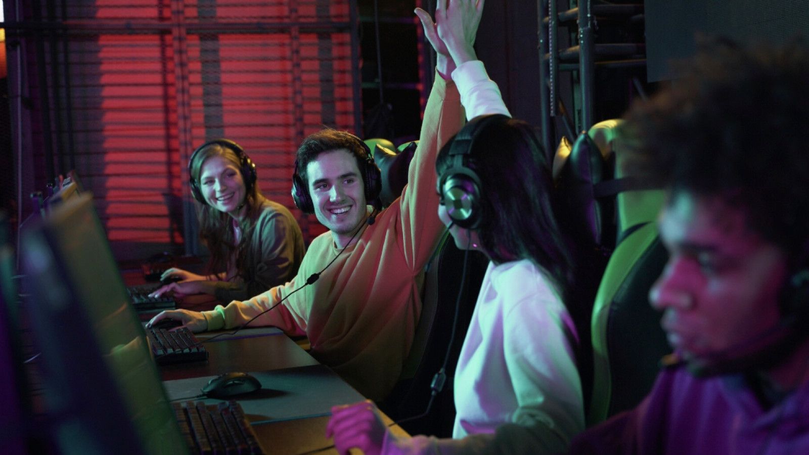 Mengupas Tuntas Skill Macro dan Micro dalam Game Kompetitif