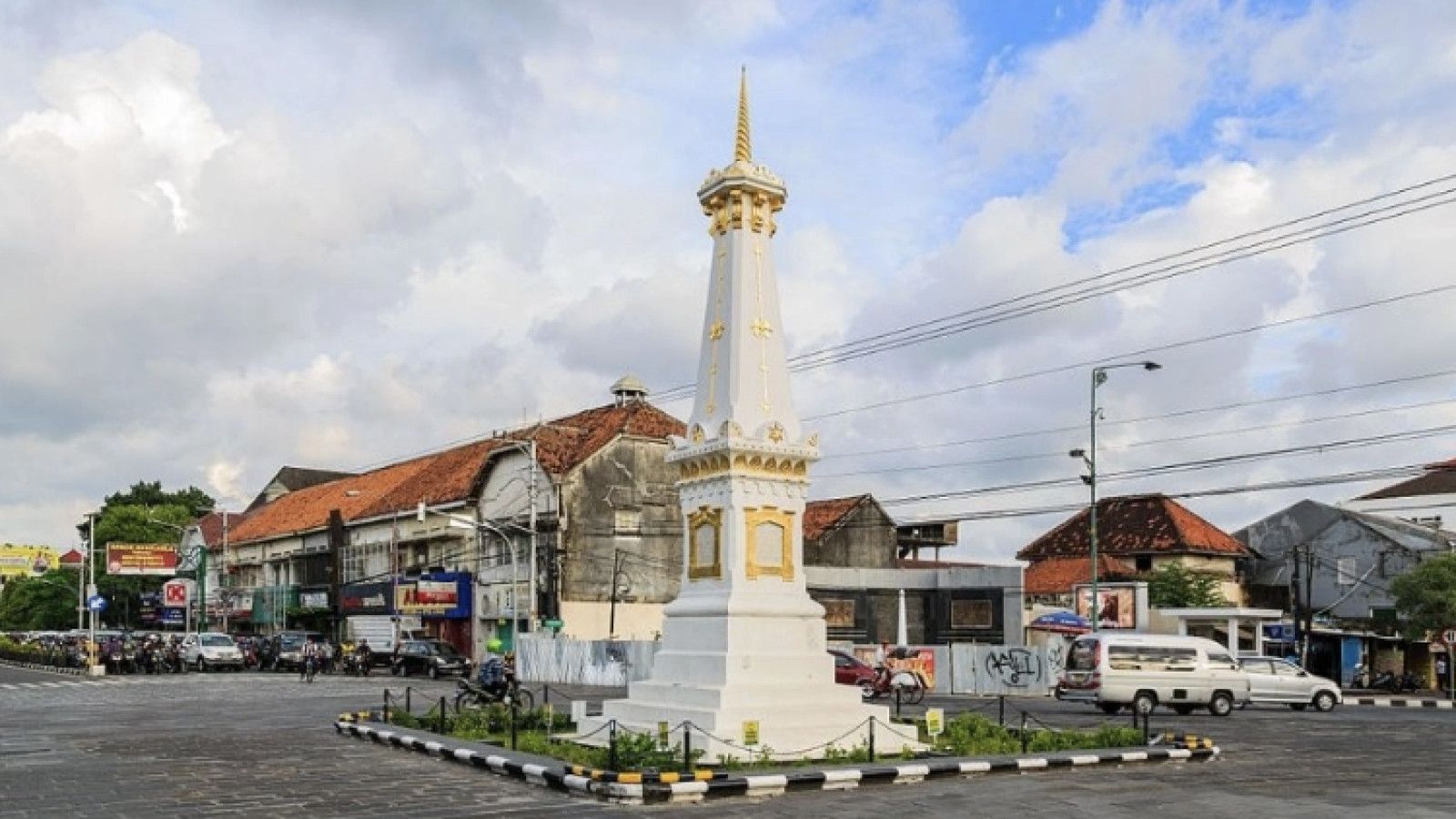 Menjelajahi Kota-Kota Teraman untuk Solo Traveler Wanita di Indonesia