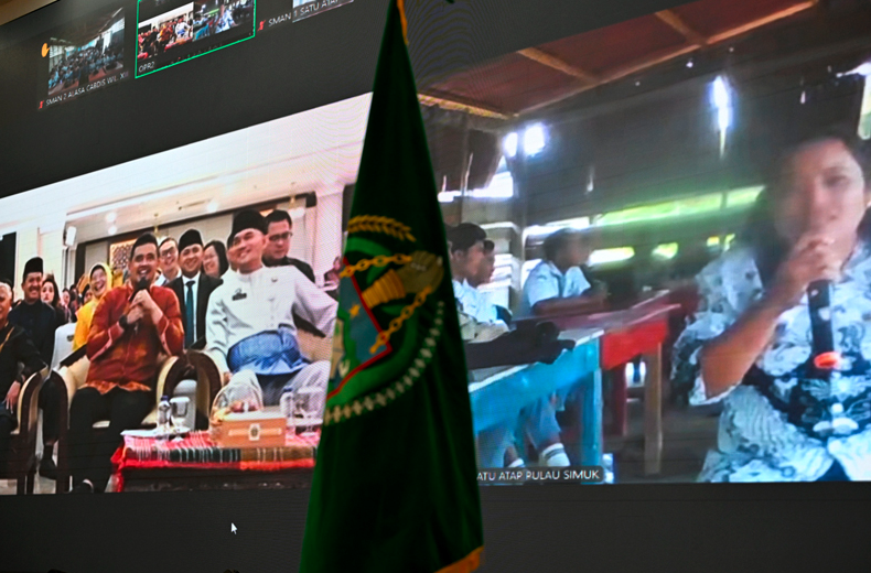 Gubernur Tanggapi Keluhan Simuk: Perbaikan Sekolah Dimulai 2026
