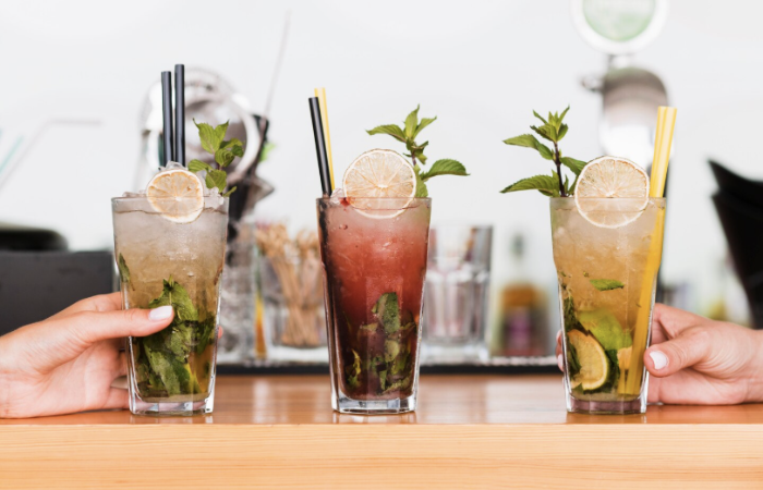 3 Minuman yang Mempercepat Penuaan Kulit