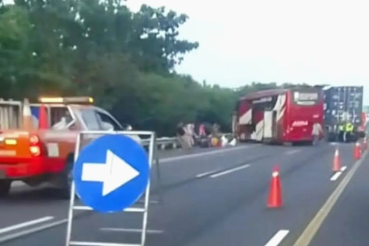 Empat Kendaraan Terlibat Kecelakaan Beruntun di Tol Cipali KM 73, Tidak Ada Korban Jiwa