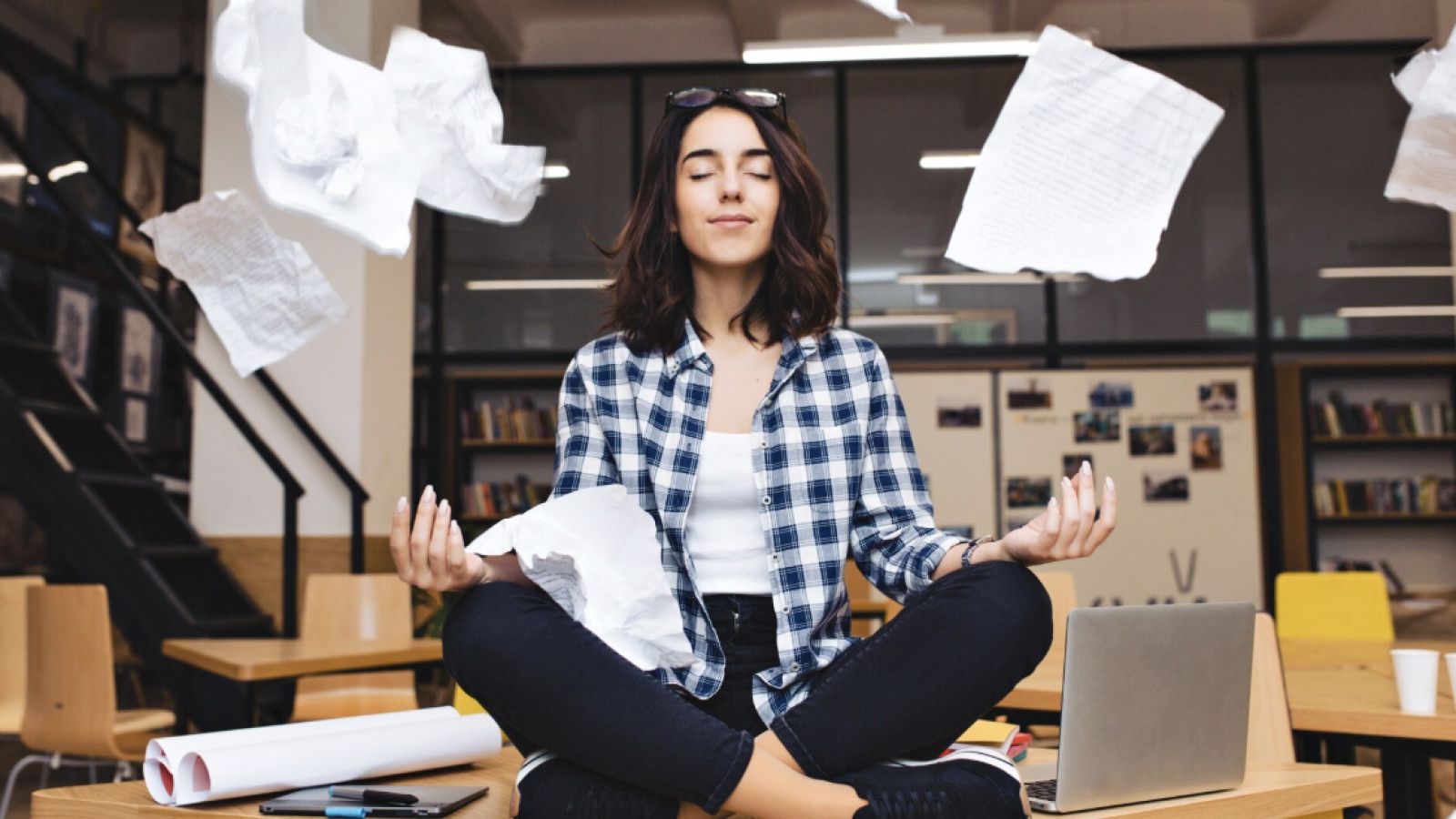 Membedah Makna Work-Life Balance: Mitos atau Kenyataan?
