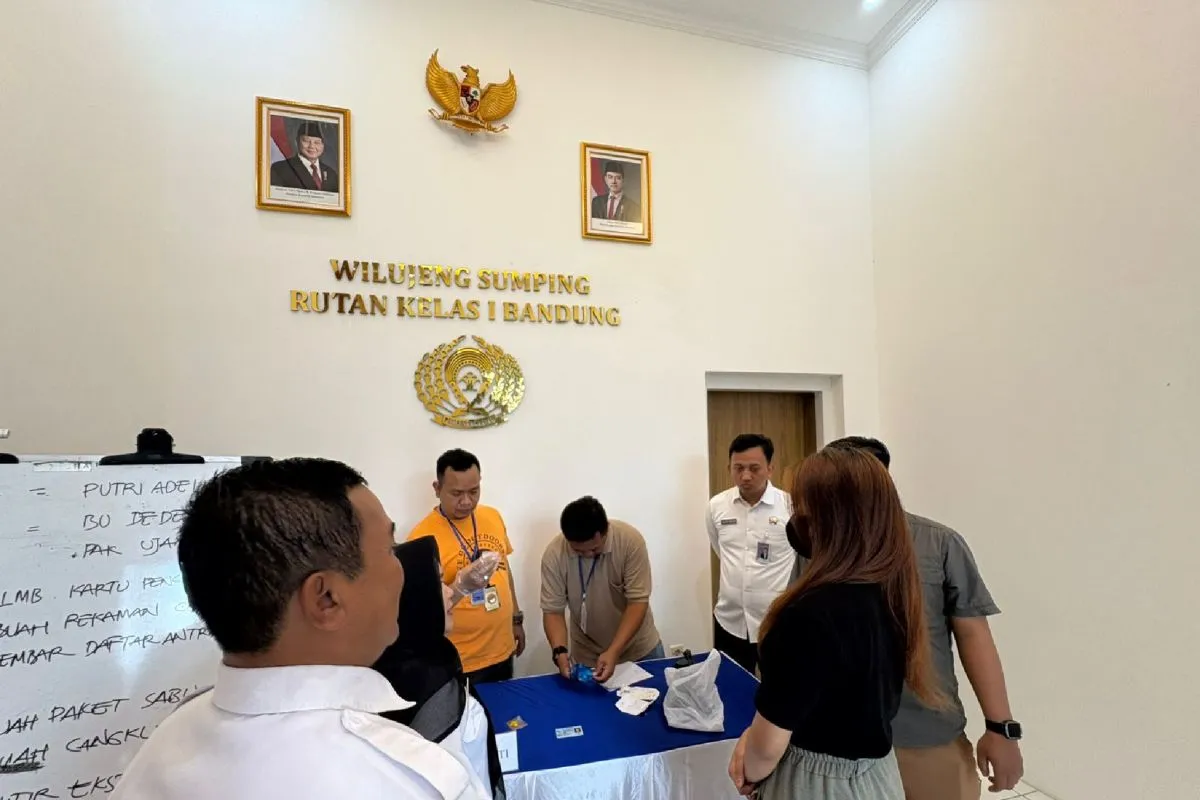 Modus Pembalut: Pengunjung Perempuan Ketahuan Bawa Sabu dan Ekstasi ke Rutan Bandung