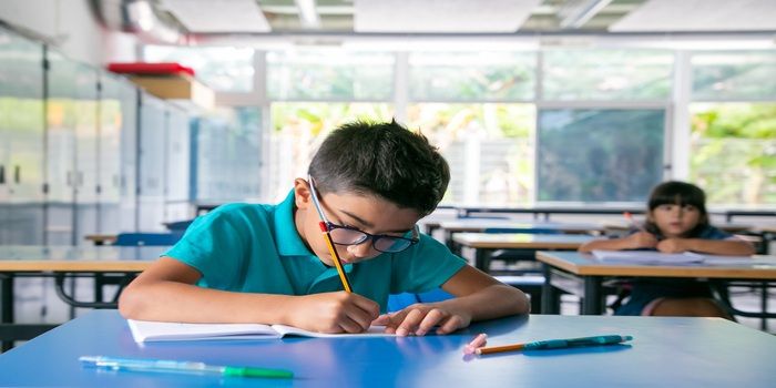 Kota Padang Masuk Dalam Status Darurat Bencana: Kegiatan PBM Sekolah Dialihkan Secara Daring di Rumah