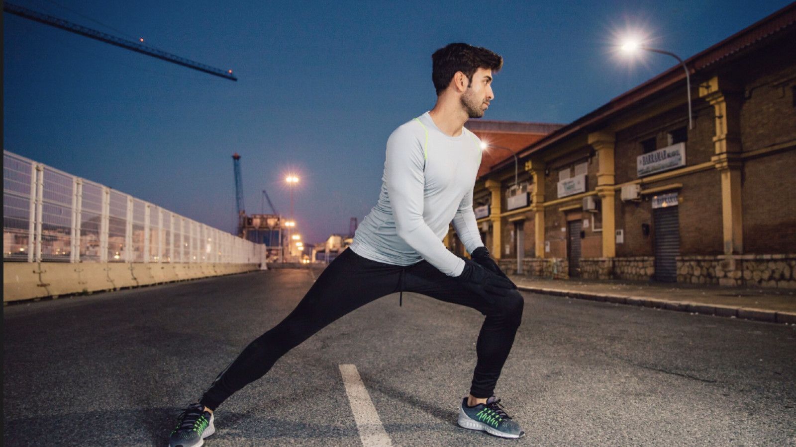 Perbedaan Manfaat Stretching Pagi dan Malam bagi Tubuh