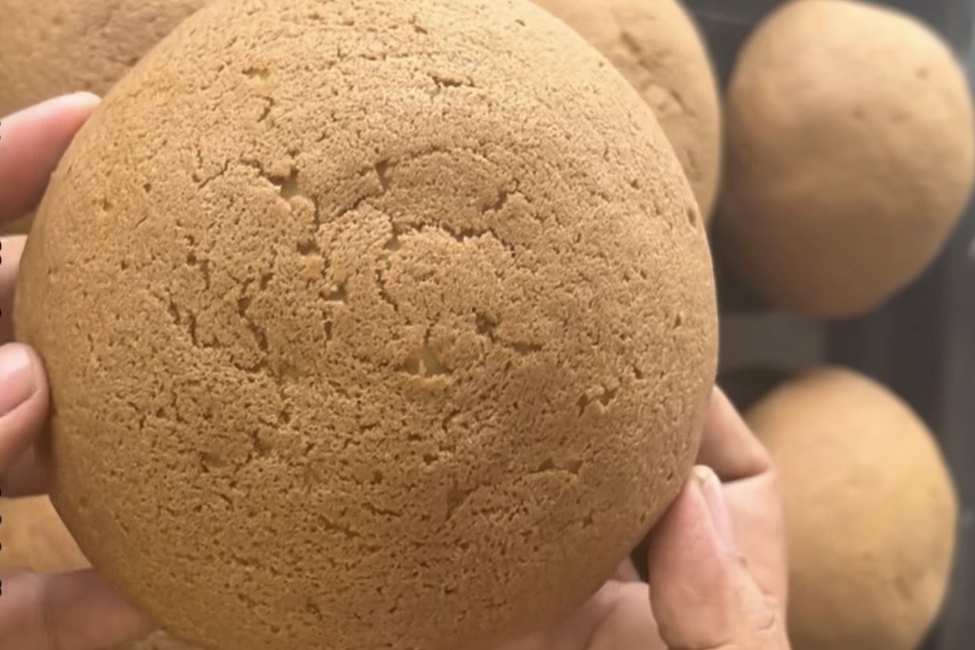 Aroma Kopi, Rasa Lumer! Begini Resep Coffee Bun Mozarella yang Bikin Nagih