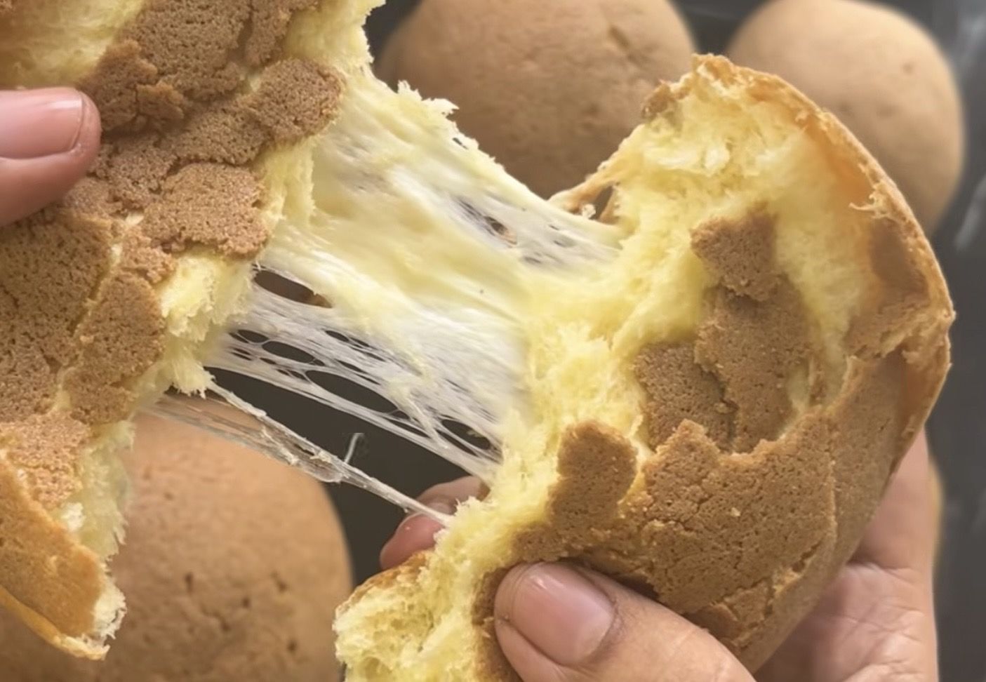 Aroma Kopi, Rasa Lumer! Begini Resep Coffee Bun Mozarella yang Bikin Nagih