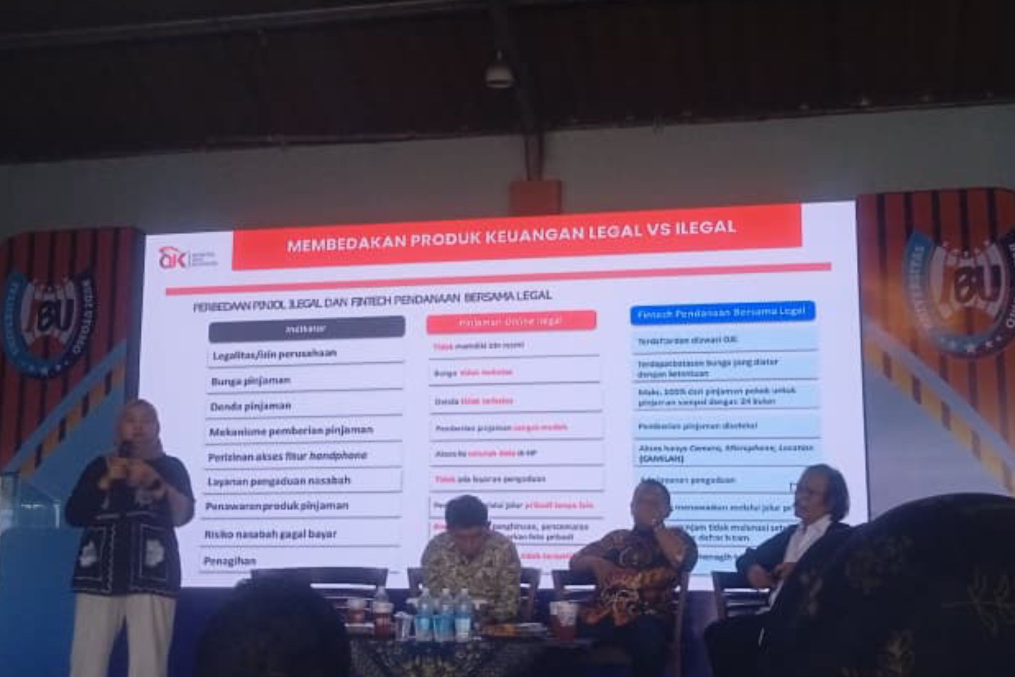 Waspada Akses Data! OJK Malang Bedah Beda Pinjaman Daring Resmi dengan Jerat Pinjol Ilegal di UKW Angkatan-59 PWI Malang Raya