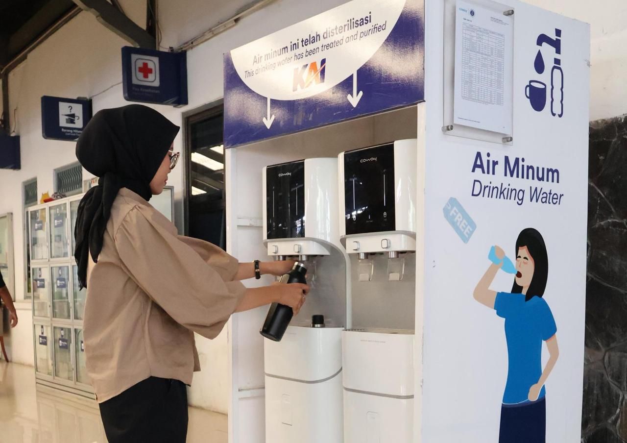 Kurangi Sampah Plastik, KAI Daop 6 Yogyakarta Sediakan Air Minum Gratis di 10 Stasiun