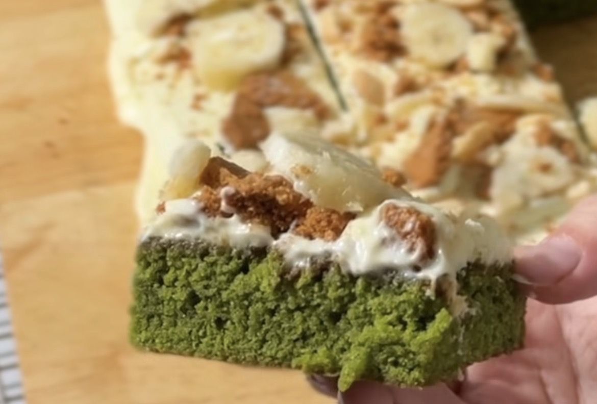 Lembut dan Creamy! Begini Resep Banana Pudding Matcha Brownies yang Bikin Nagih