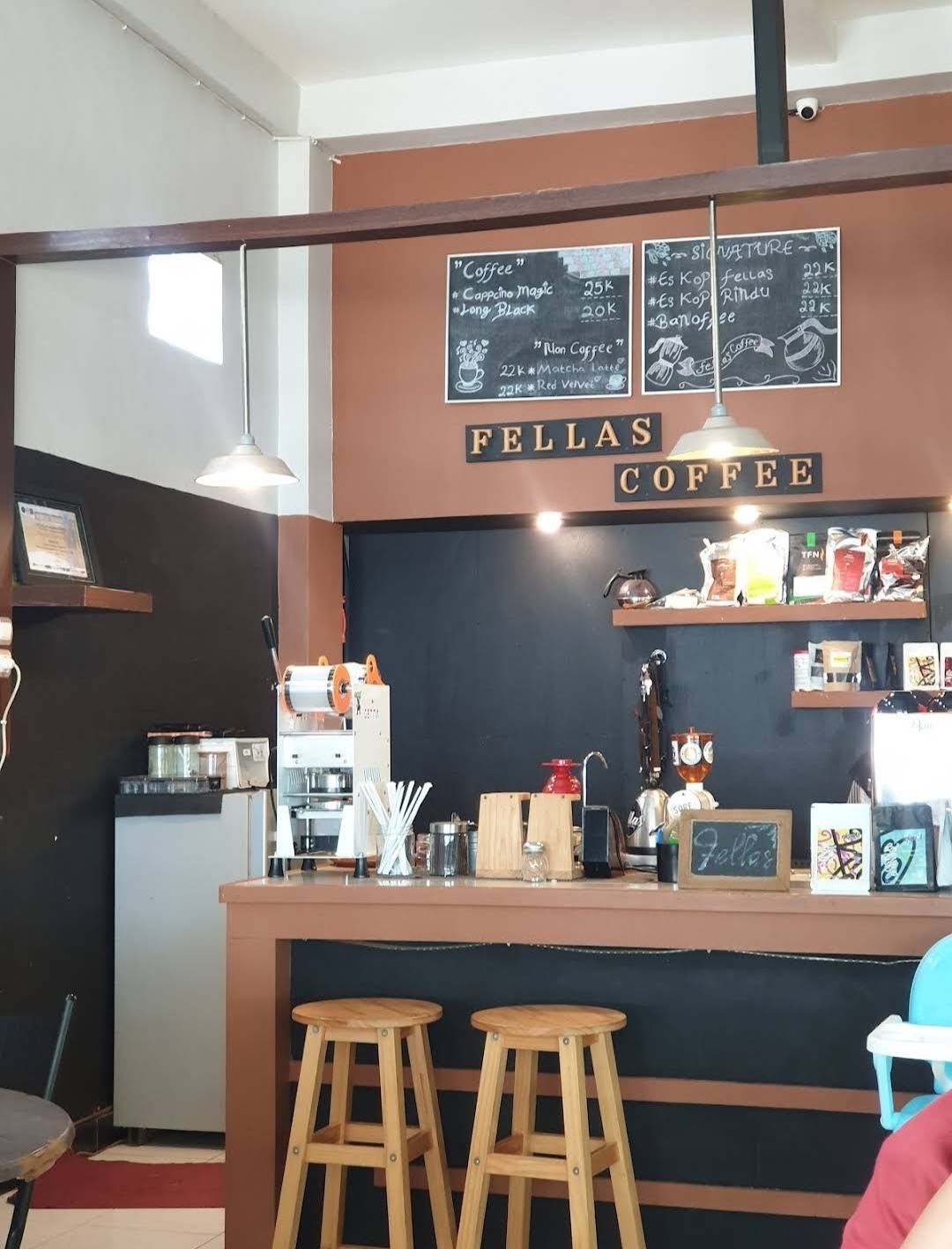 Menemukan Surga Kopi di Tanah Laut: 5 Rekomendasi Cafe Paling Hits dan Nyaman