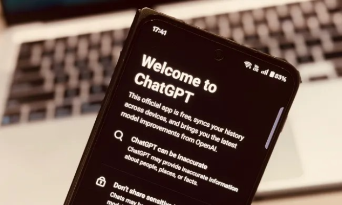 ChatGPT Kini Bisa Bicara dan Mengetik Bersamaan