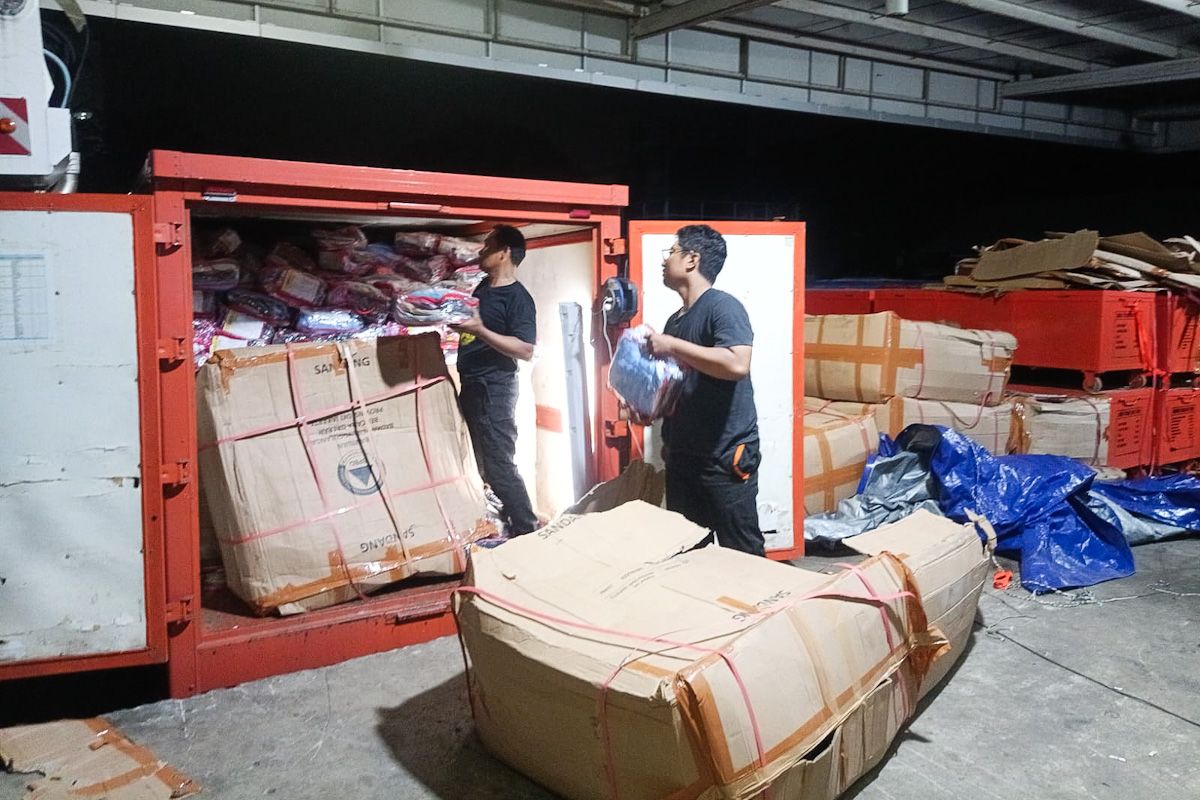 DKI Kirim Bantuan Kemanusiaan untuk Korban Bencana di Sumatera