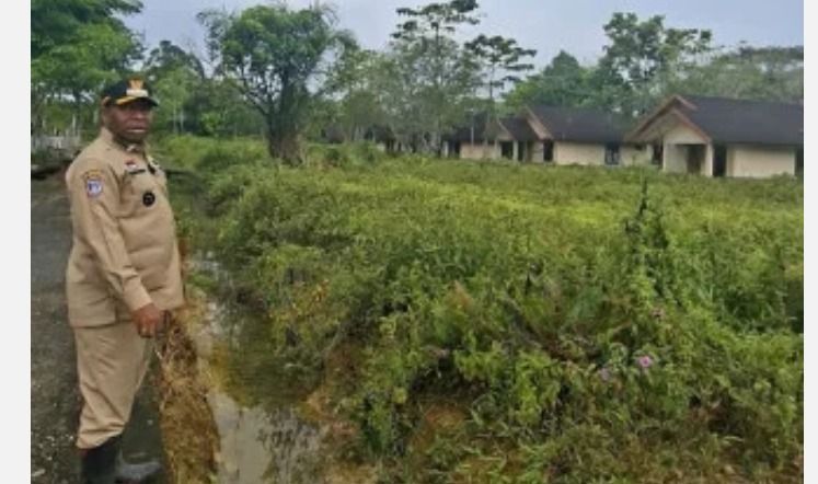 Bupati Boven Digoel Temukan Rumah Guru di Kouh Terbengkalai: Pembangunan Dinilai Tak Sesuai Kebutuhan