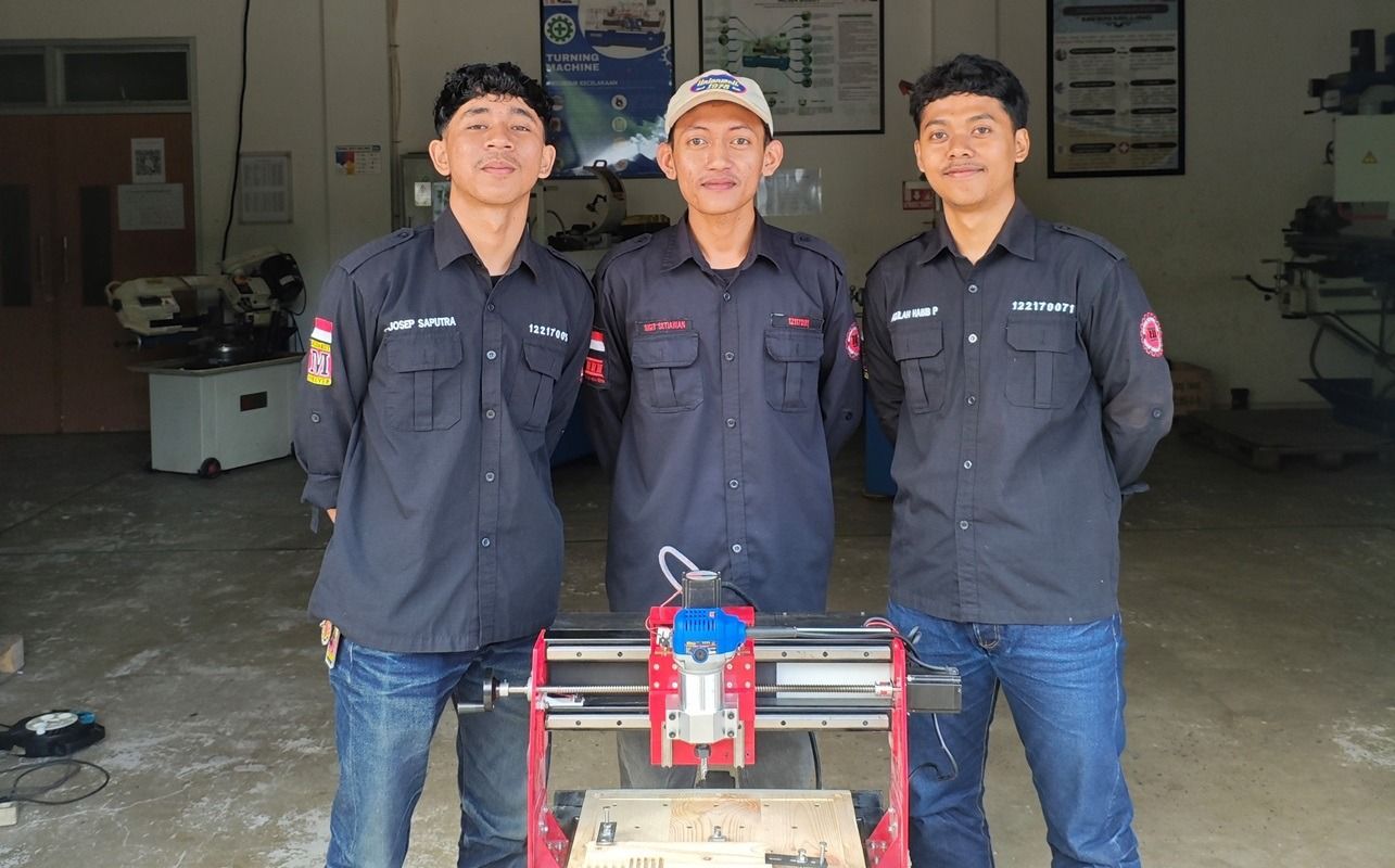 Mahasiswa Teknik Mesin Itera Kembangkan Inovasi Mesin CNC untuk Pendidikan dan UMKM