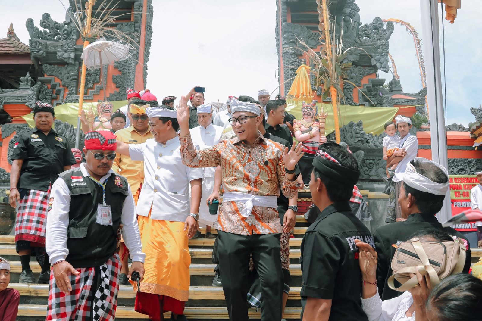 Gubernur Mirza Tegaskan Umat Hindu Jadi Bagian Penting Pembangunan Lampung