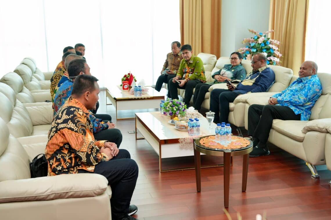 Pemprov Papua Pastikan Stok BBM Aman Jelang Nataru, Pertamina Siagakan Pasokan Hingga Awal Tahun