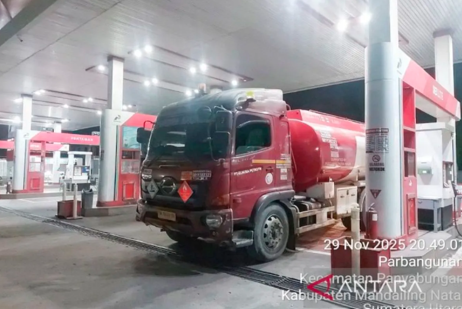 Krisis BBM Madina Berlanjut: Warga Terpaksa Beli Mahal di Pengecer