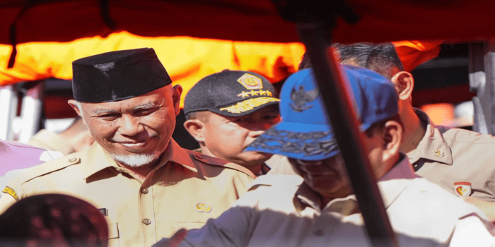 Presiden Prabowo Subianto Berkunjung ke Sumatera Barat: Temui Korban Bencana Alam di Kabupaten Padang Pariaman