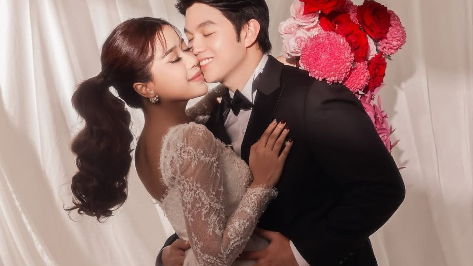 Brisia Jodie dan Jonathan Alden Resmi Menikah di Gereja Katedral Jakarta