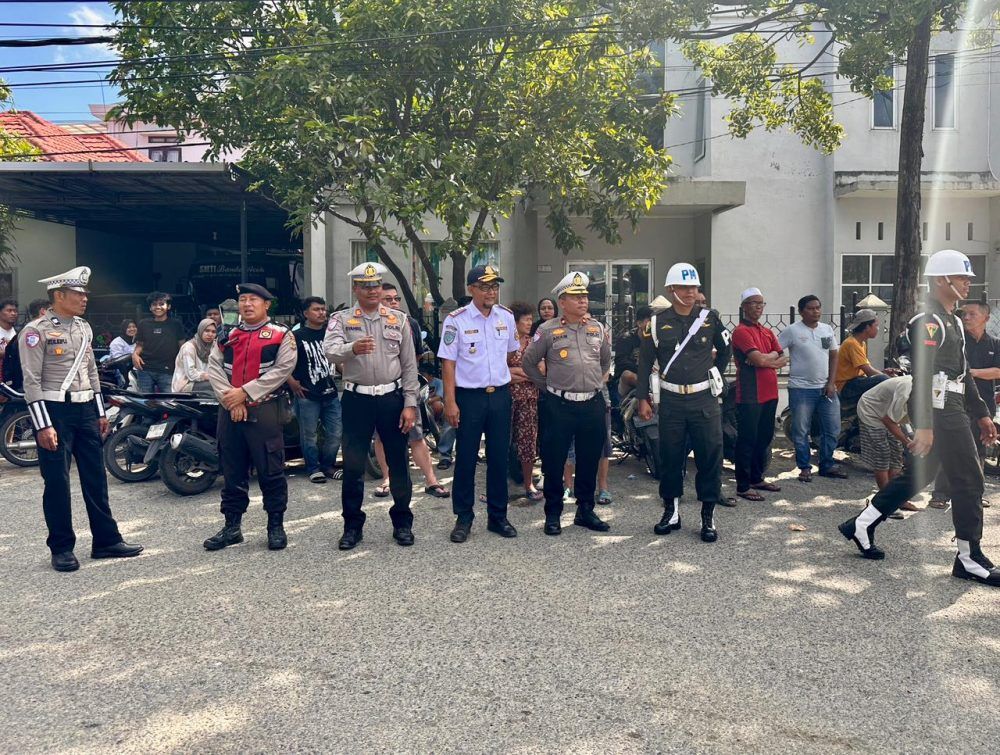 Antrean BBM Panjang, Pemko Banda Aceh Lakukan Rekayasa Lalin di Semua SPBU