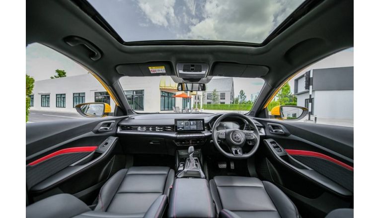 5 Kelebihan MG 5 GT Terbaru 2025 yang Wajib Kamu Lirik, Desainnya Unik dan Terkesan Premium!