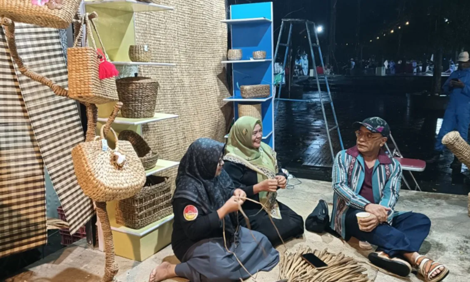 Anggota Komisi VII DPR RI, Samuel Wattimena, dorong Bukit Cinta menjadi pusat ekonomi kreatif