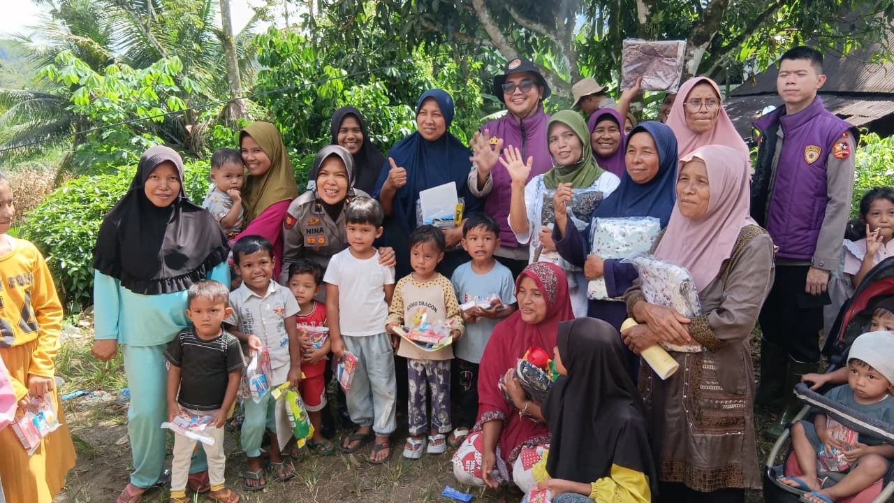 Mabes Polri Turun ke Palembayan, Pulihkan Trauma Anak-Anak Pascabencana