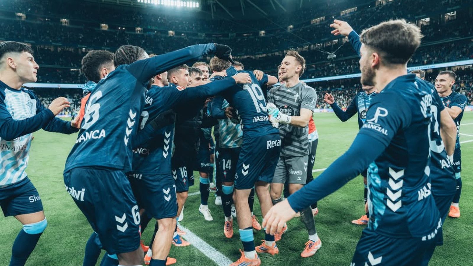 Real Madrid Kalah di Santiago Bernabeu, Dua Pemain Terima Kartu Merah