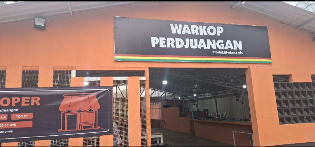 Sepiring Makan Gratis Dan Kost Murah Ala Warkop Perjuangan Jogja: Pelipur Lara Mahasiswa Perantau Terdampak Banjir Sumatera