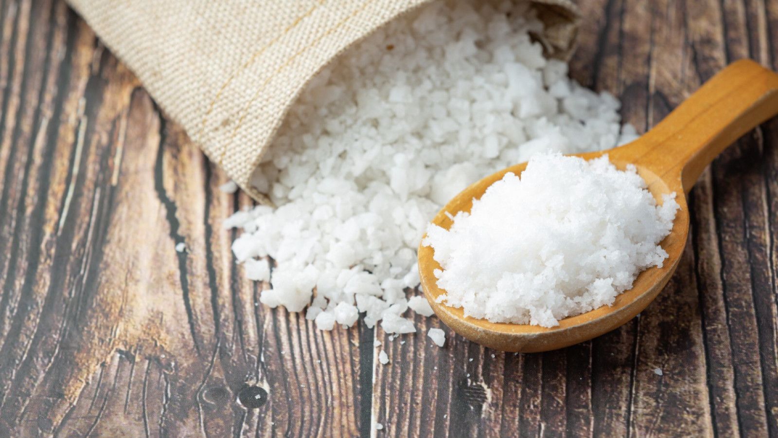 MSG: Memahami Manfaat dan Kontroversi Kesehatannya dalam Kuliner Indonesia