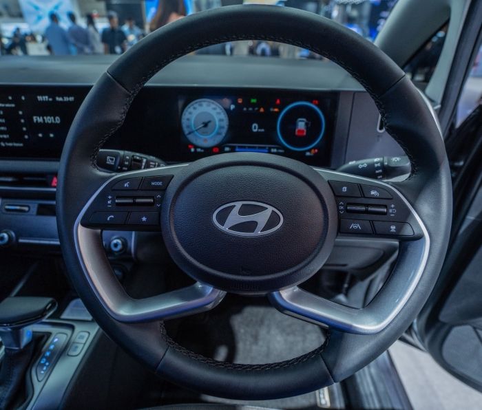 Cara Aktifkan Fitur Smart Cruise Control di Hyundai Stargazer untuk Hadapi Macet yang Melelahkan