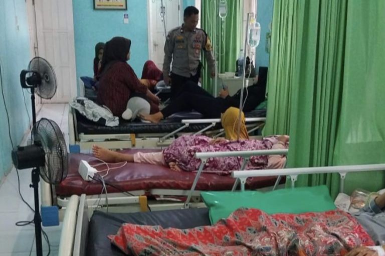 Puluhan Siswa di Pangkep Keracunan Massal usai Santap MBG, Dinkes Lakukan Investigasi