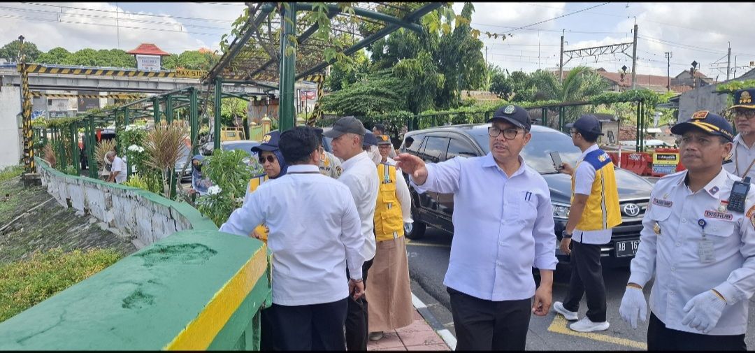 Gang Ledok Tukangan Jadi Jalan Pintas Imbas Penutupan Parsial Jembatan Kewek Jogja, Ketua RT Akan Ngadu Ke Walikota