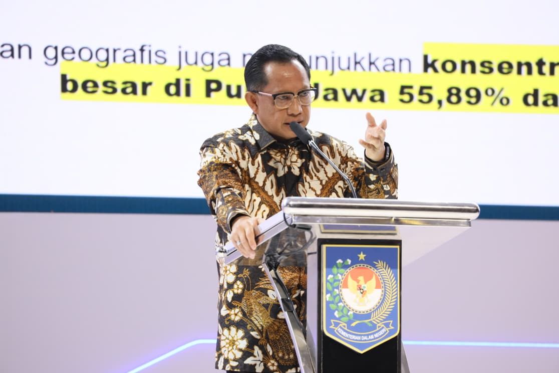 Mendagri Perintahkan Dirjen Dukcapil Turunkan Tim ke 3 Provinsi Terdampak Bencana