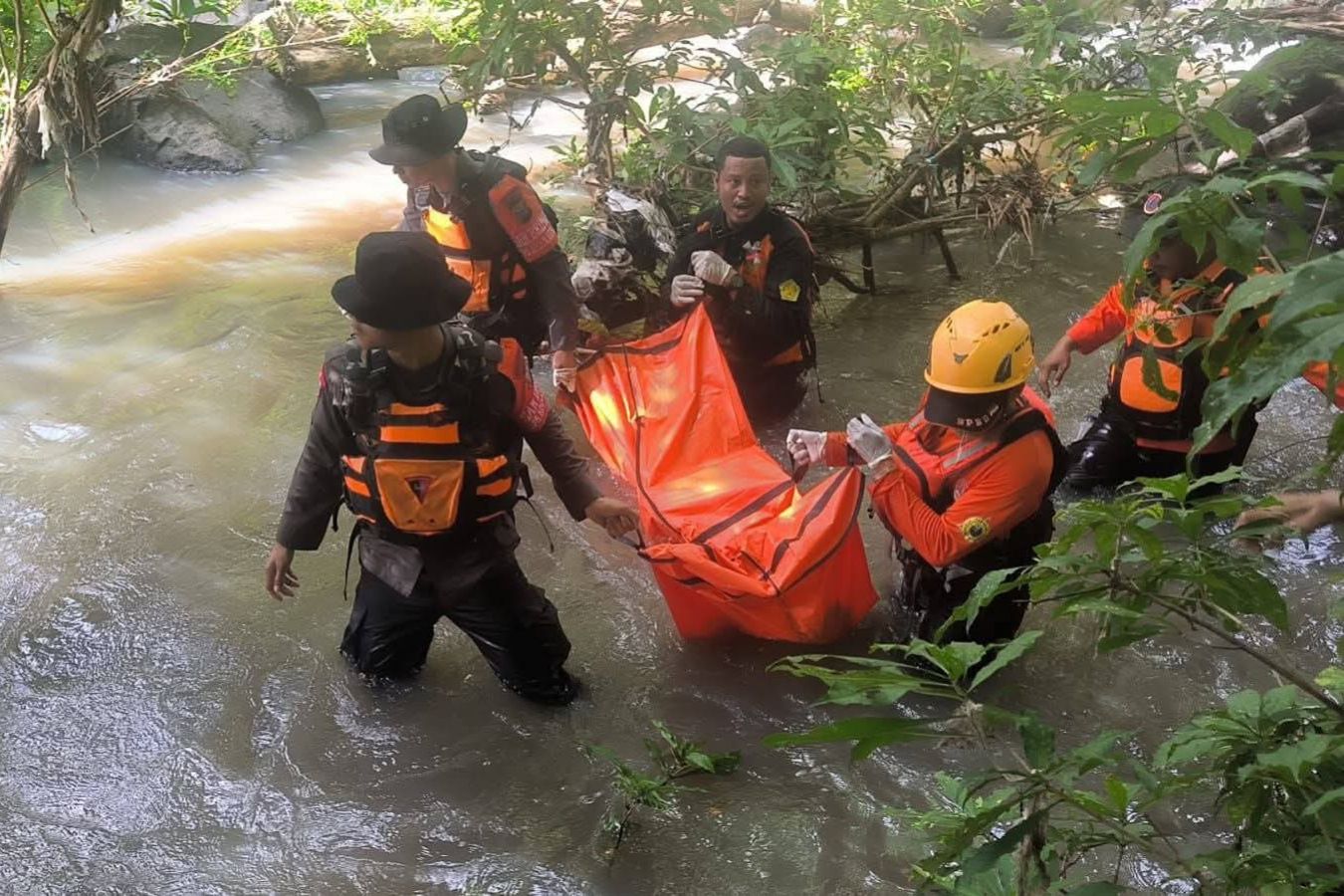 Nenek di Sidrap Hilang Terseret Arus Ditemukan Tewas di Sungai Parepare