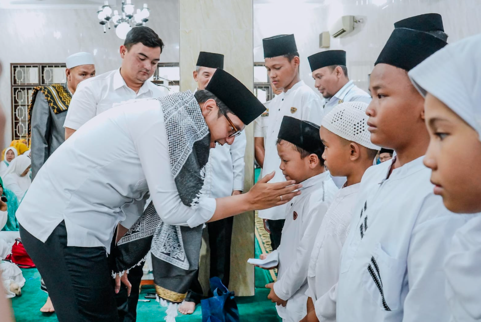 Pengajian Akbar Medan Selayang, Ribuan Jamaah Doakan Korban Banjir
