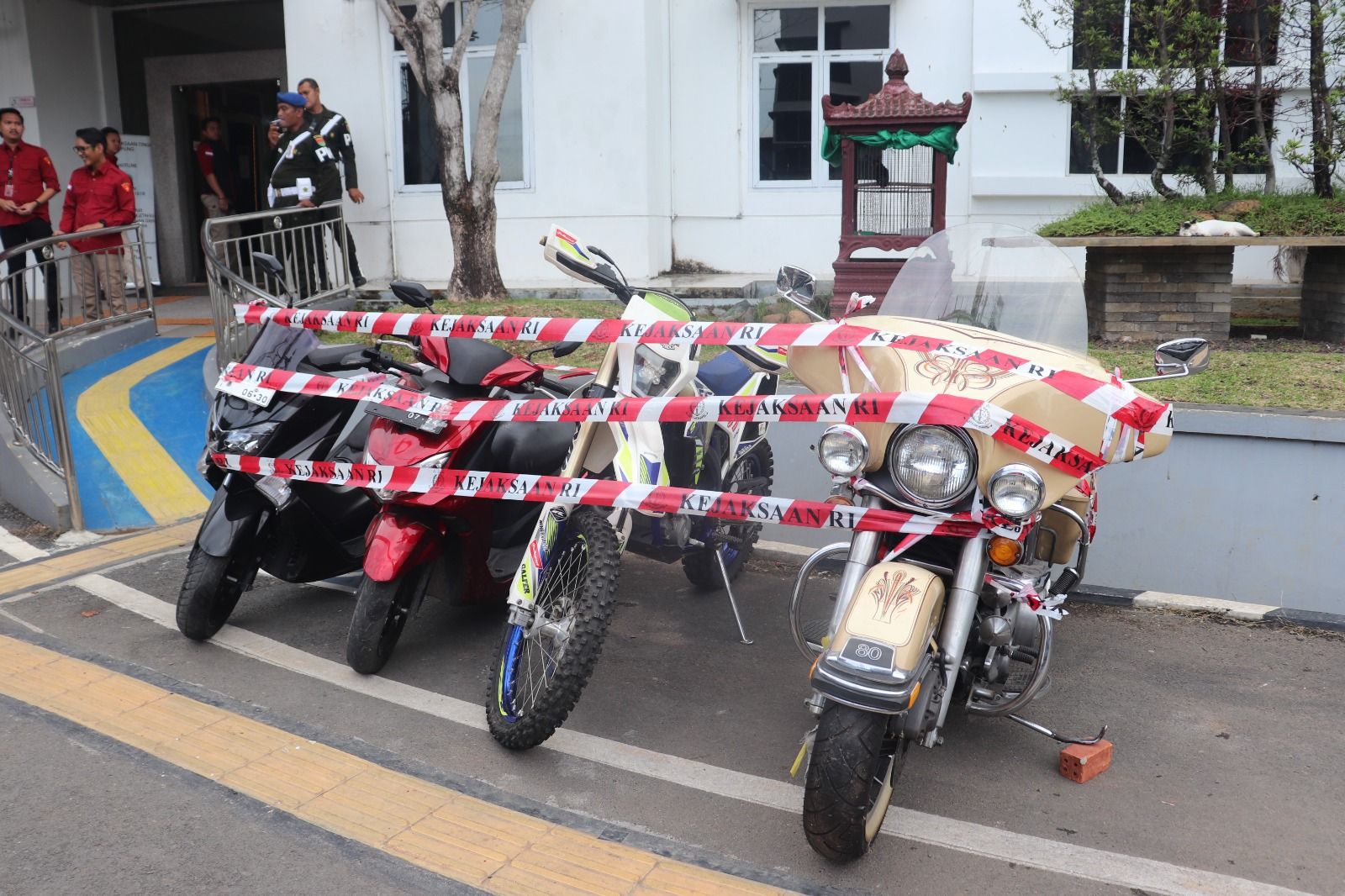 Kejati Lampung Sita Tas Mewah dan Harley dalam Kasus Korupsi Eks Bupati Pesawaran