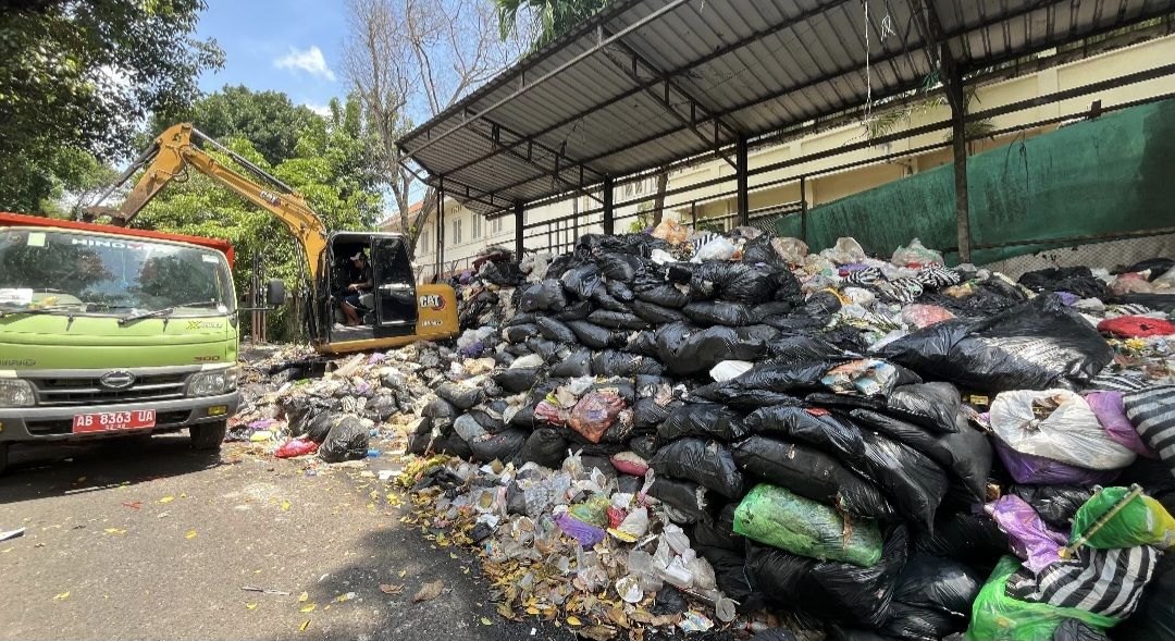 Pemkot Jogja Kebut Bersihkan Sampah di Sambut Libur Nataru 2025, 40 Truk Sampah Diterjunkan