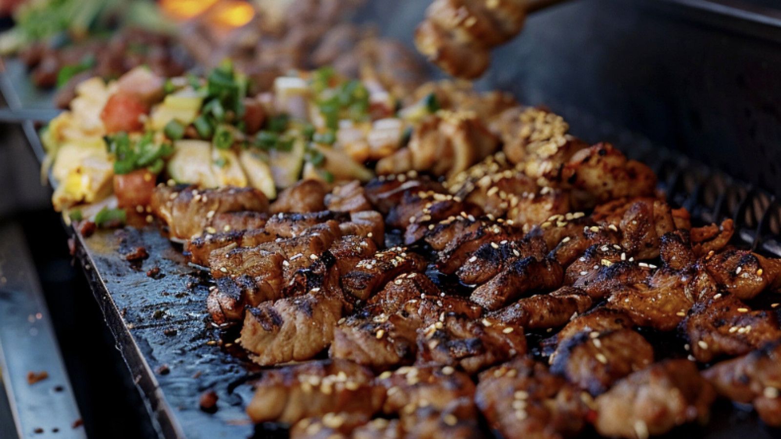Bahaya Makanan Gosong Saat BBQ: Apa yang Perlu Anda Ketahui