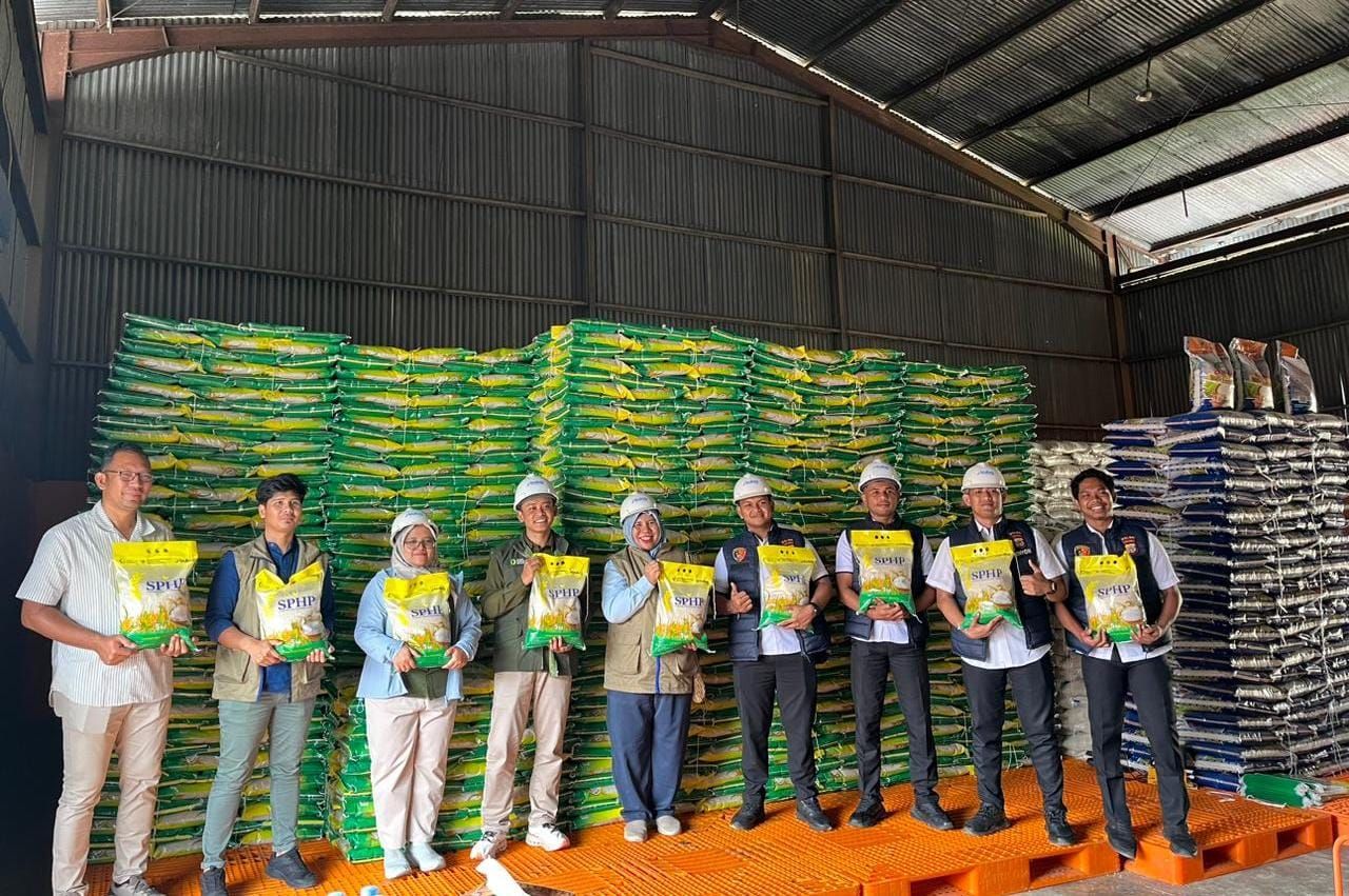 Jaga Pangan, 4.634 Ton Beras SPHP Disalurkan Satgas ke Papua Raya